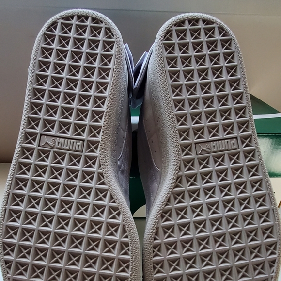 NIB, *RARE* Puma Suede Basket Bow Shoes - Picture 6 of 6